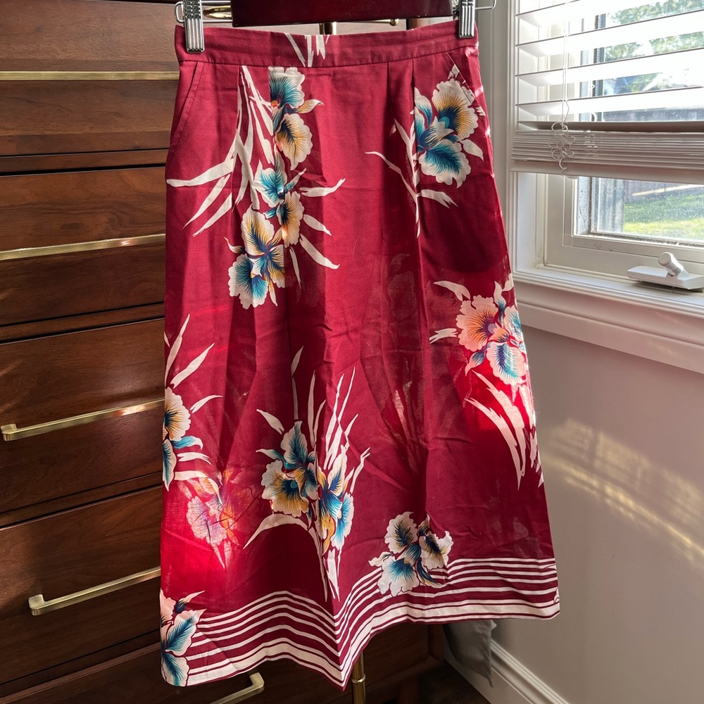 Floral Red Linen Hawaiian Pattern Skirt